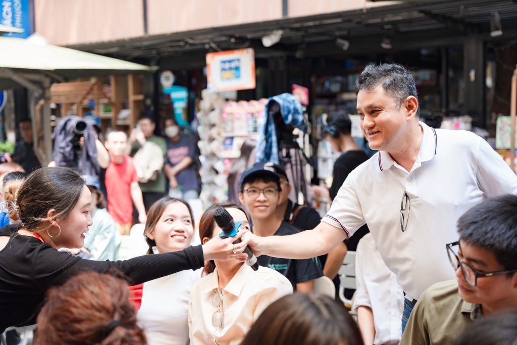 Yêu lấy trái tim