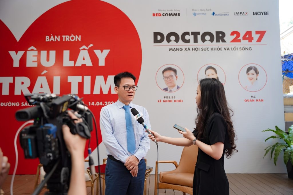 Bác Sĩ Lê Minh Khôi