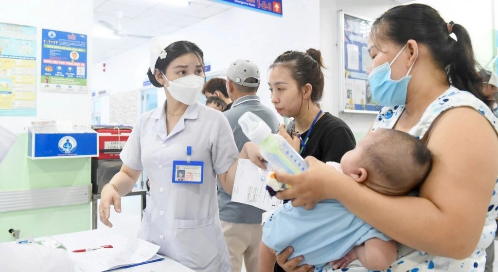 Bệnh nhi được điều trị tại khoa hô hấp Bệnh viện Nhi đồng 1, TP.HCM