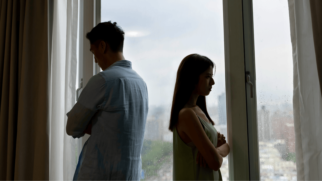 Khi lời nói không thể hoàn thành sứ mệnh của mình thì sự im lặng sẽ lên ngôi