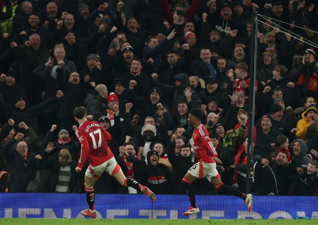 Amad lập hat-trick, Man Utd lội ngược dòng ở phút 90