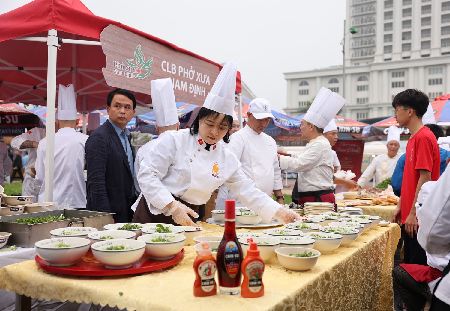 nhân viên Masan Consumer tại Festival Phở