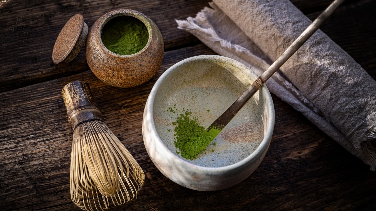 matcha-doi-mat-voi-su-thieu-hut