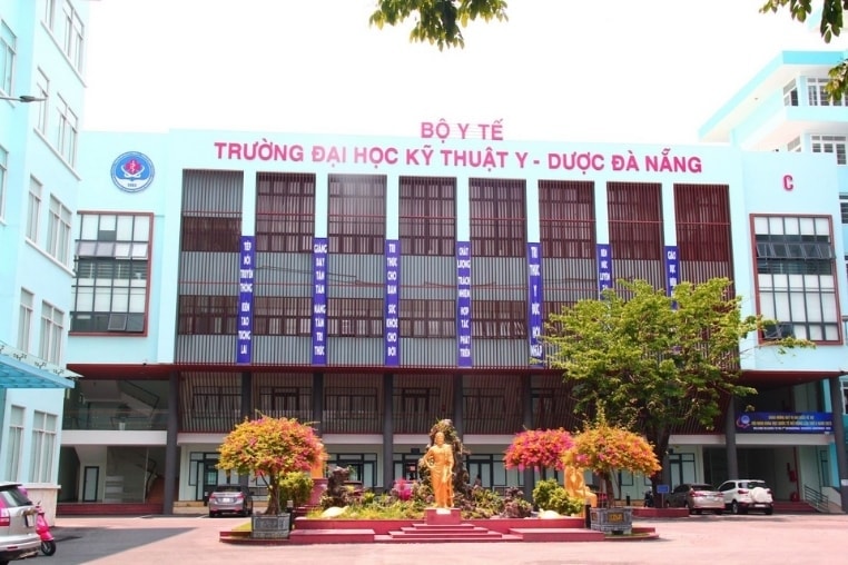 truong-dai-hoc-ky-thuat-y-duoc-da-nang.jpg