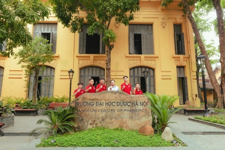 truong-dai-hoc-duoc-ha-noi.jpg