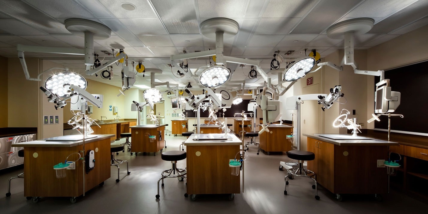 co-so-vat-chat-cua-baylor-college-of-medicine.jpg