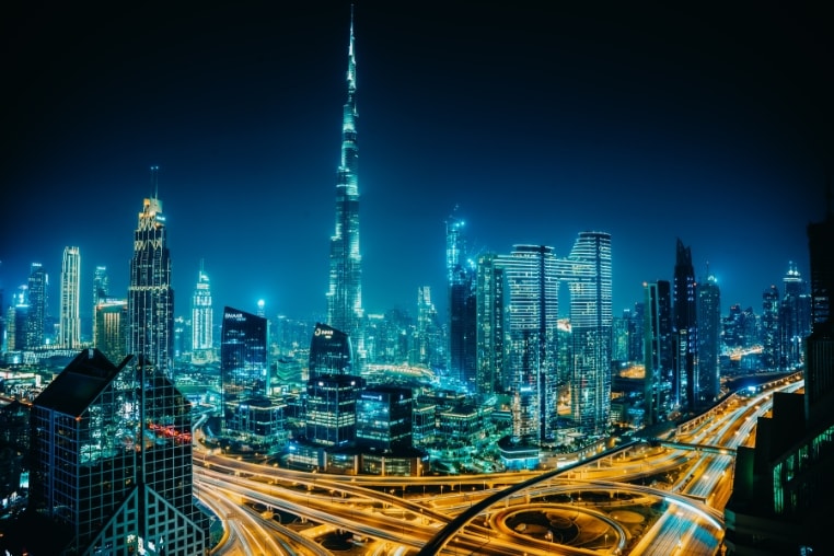 dubai-ap-dung-4-ngay-lam-viec.jpg