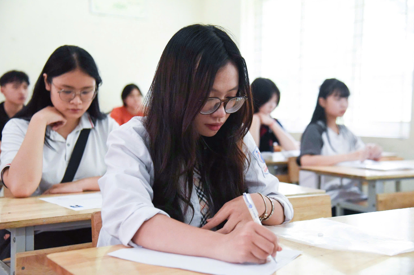 Thí sinh dự thi tốt nghiệp THPT 2025 tại Hà Nội | Nguồn: Báo Đại biểu Nhân dân