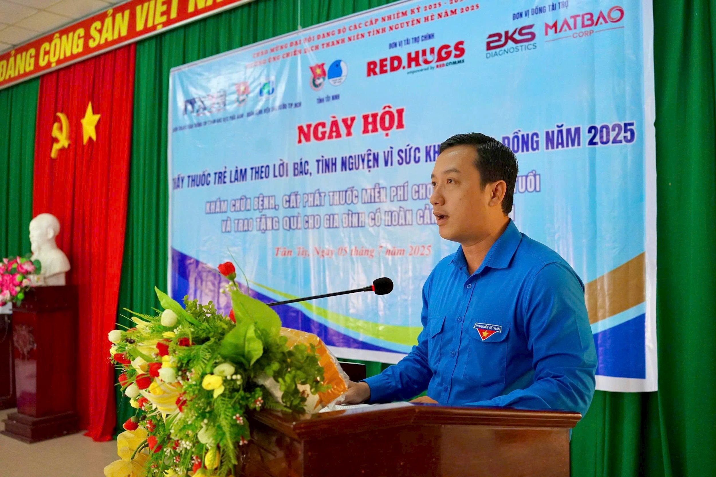 Ông Trần Hải Phú, Phó Chủ tịch Ủy ban MTTQ Việt Nam tỉnh Tây Ninh, Bí thư Tỉnh phát biểu tại chương trình.