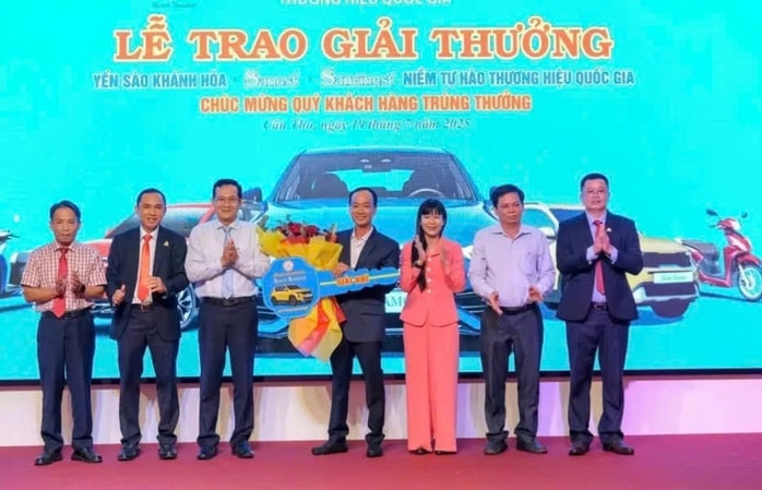 Người đàn ông Cà Mau nhận thưởng từ Yến sào Khánh Hòa  - Ảnh 6.