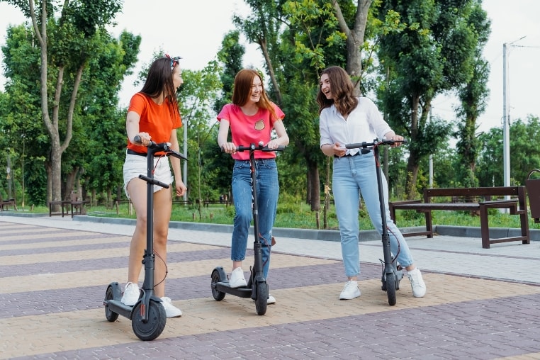 di-xe-dien-scooter.jpg