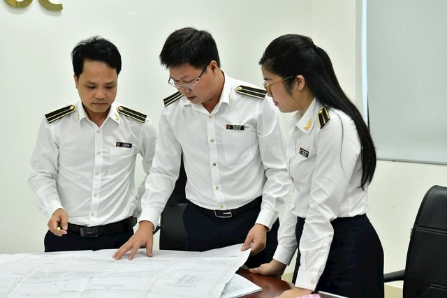 Phó Tổng KTNN: Khác biệt lớn nhất giữa AI và kiểm toán viên là sự cảm nhận về dữ liệu và con số- Ảnh 2. Phó Tổng KTNN: Khác biệt lớn nhất giữa AI và kiểm toán viên là sự cảm nhận về dữ liệu và con số- Ảnh 2.