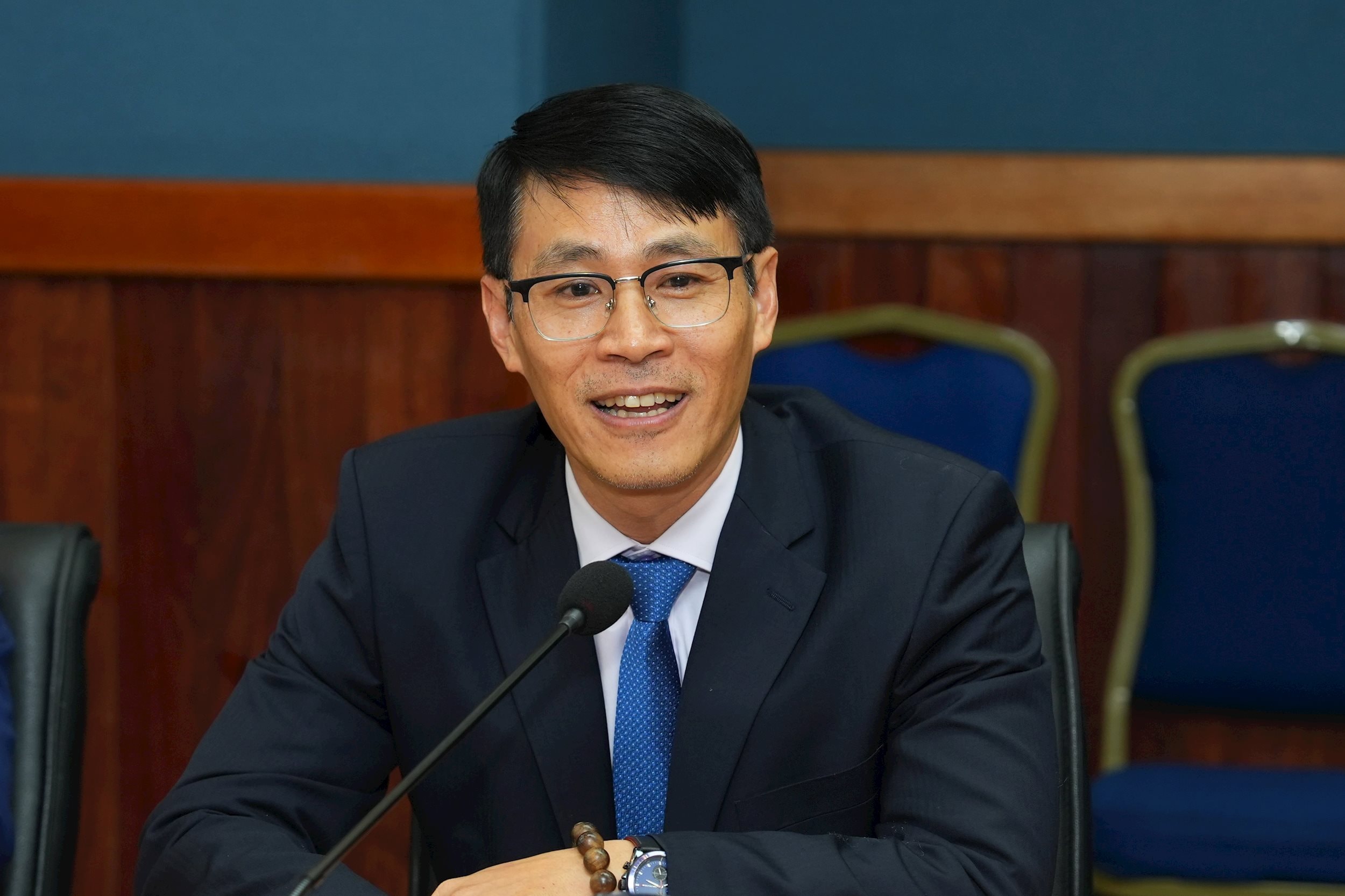 PGS.TS.BS Lê Khắc Bảo – Phó Giám đốc Bệnh viện Đại Học Y Dược TP. Hồ Chí Minh phát biểu tại buổi lễ