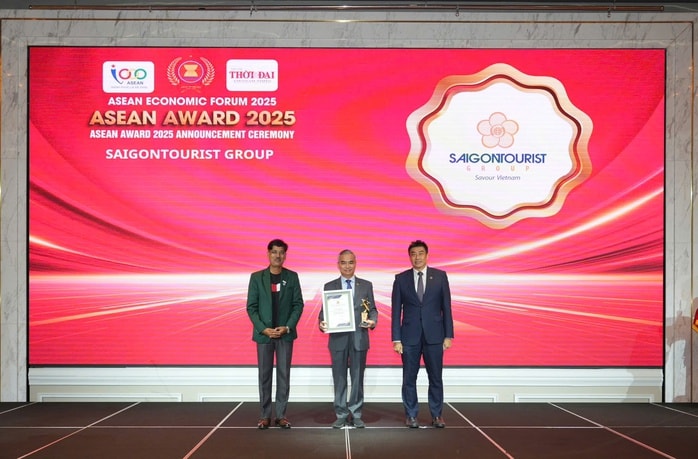 Saigontourist Group vinh dự nhận nhiều giải thưởng tại Diễn đàn Kinh tế ASEAN 2025- Ảnh 2. Saigontourist Group vinh dự nhận nhiều giải thưởng tại Diễn đàn Kinh tế ASEAN 2025- Ảnh 2.