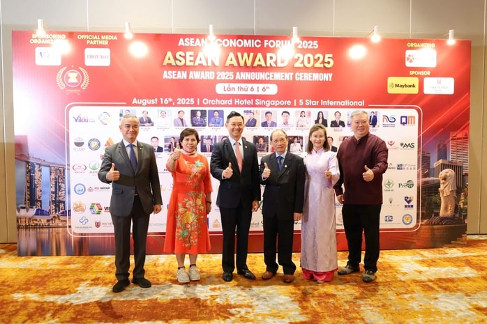 Saigontourist Group vinh dự nhận nhiều giải thưởng tại Diễn đàn Kinh tế ASEAN 2025- Ảnh 4. Saigontourist Group vinh dự nhận nhiều giải thưởng tại Diễn đàn Kinh tế ASEAN 2025- Ảnh 4.