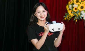 Bùng nổ cảm xúc lần đầu 'xuyên không' về thời khắc Bác Hồ đọc Tuyên ngôn độc lập