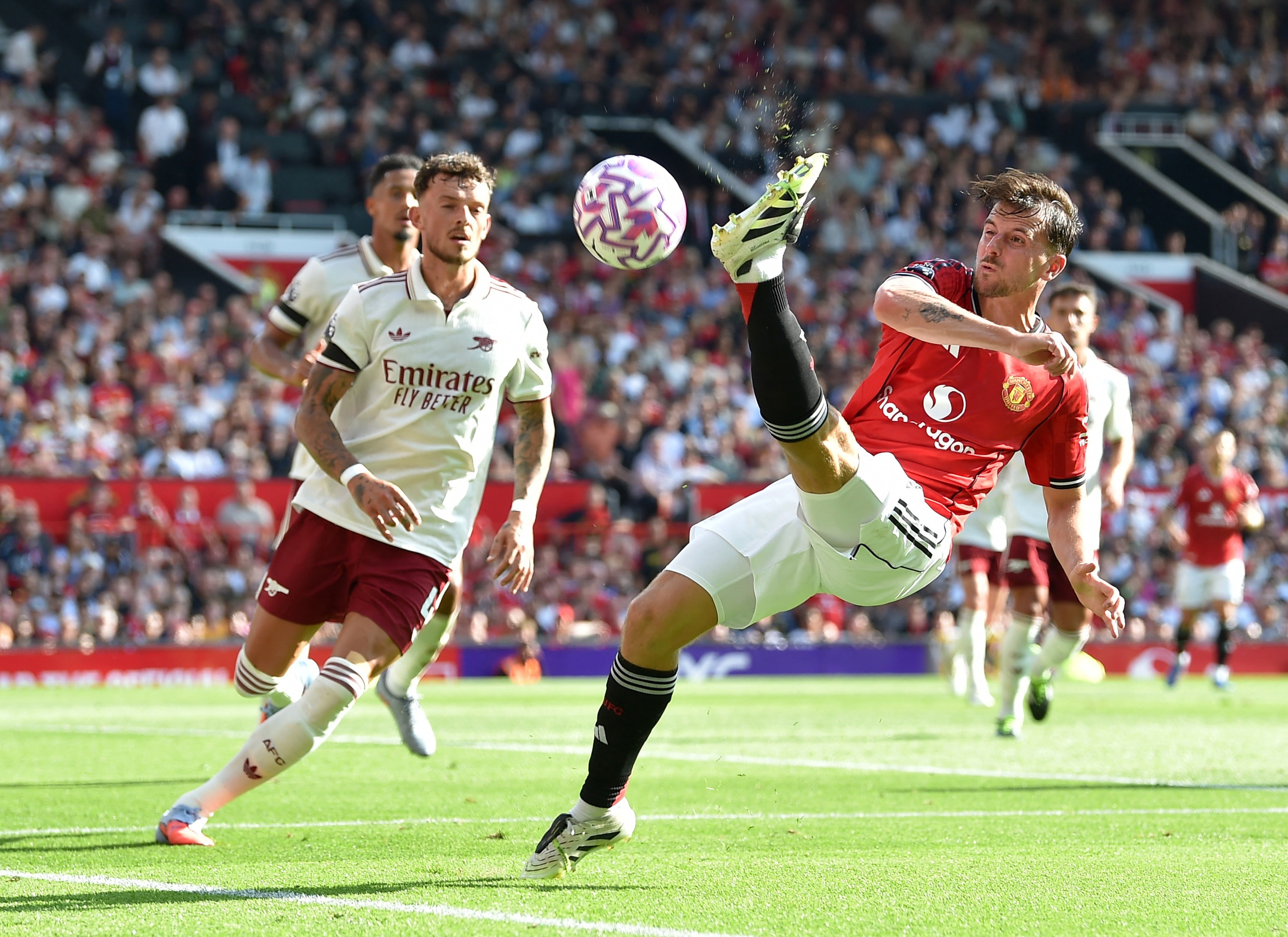 Man Utd áp đảo nhưng vẫn thua Arsenal ngay trên sân nhà. (Ảnh: Reuters)
