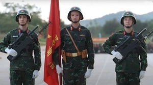 Thượng úy Lê Hoàng Hiệp gây sốt khi xuất hiện trong tập 2 'Sao nhập ngũ'