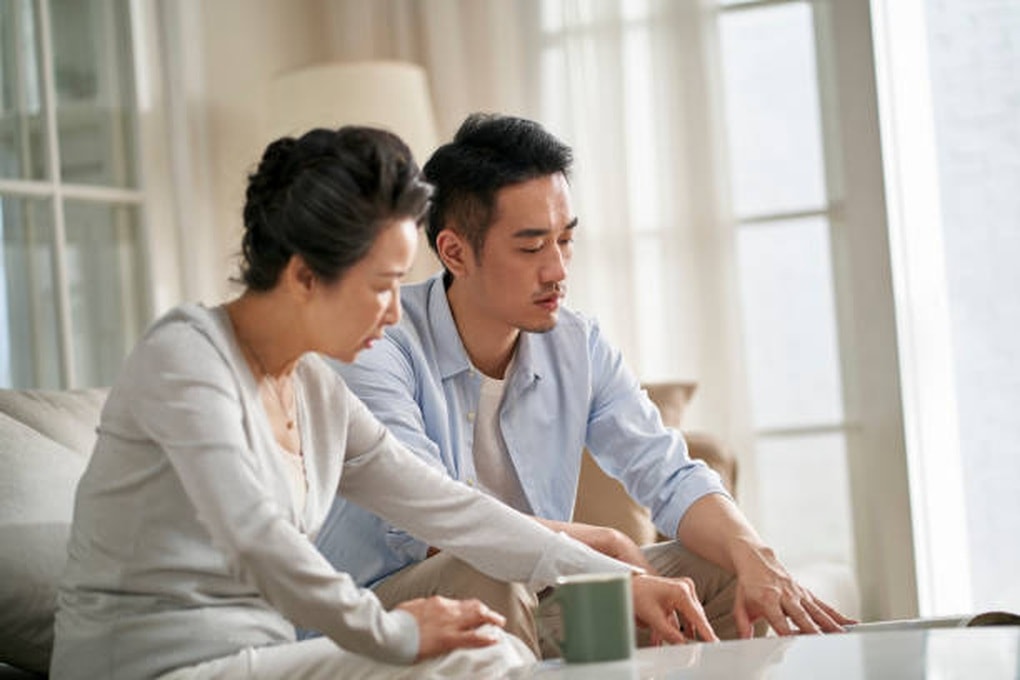 Con trai tiết lộ danh tính người yêu, tôi nghe xong bàng hoàng suýt ngất - 1
