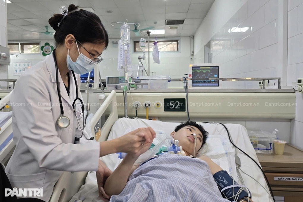 Hóc dị vật, nam sinh 16 tuổi mang bệnh nặng nguy kịch tính mạng - 4