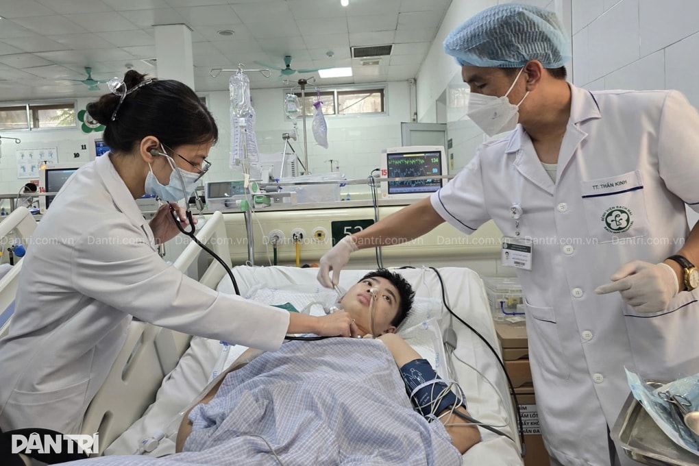 Hóc dị vật, nam sinh 16 tuổi mang bệnh nặng nguy kịch tính mạng - 3