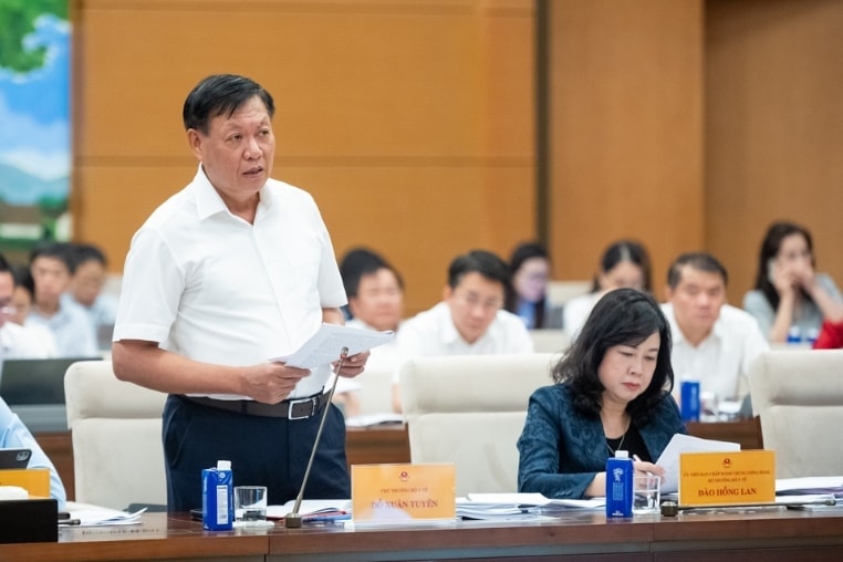 thu-truong-bo-y-te-noi-ve-thuoc-gia.jpg