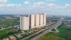 Chấp nhận mua chung cư ngoại ô, người nghèo vẫn không 'gồng' nổi giá