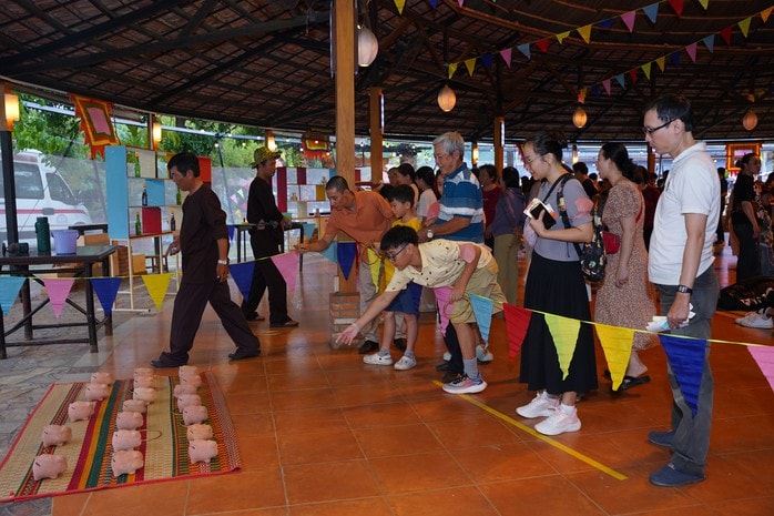 Chương trình Văn hóa Ẩm thực “Hương sắc miền Nam” mừng lễ 2-9 tại Khu Du lịch Văn Thánh- Ảnh 3. Chương trình Văn hóa Ẩm thực “Hương sắc miền Nam” mừng lễ 2-9 tại Khu Du lịch Văn Thánh- Ảnh 3.