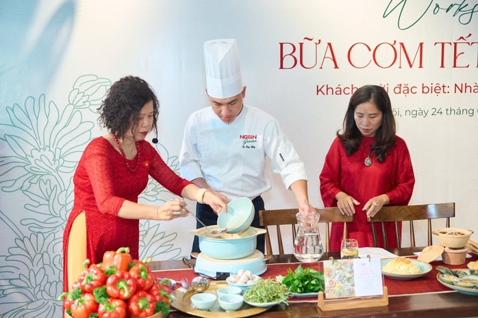 "Bữa cơm Tết Độc lập" đánh thức những ký ức lịch sử - Ảnh 2.