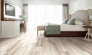 Phòng ngủ nên lát gạch hay ốp gỗ? 
