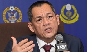 Chủ tịch LĐBĐ Malaysia từ chức 