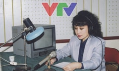 Cuộc sống an yên tuổi 73 của 'giọng đọc huyền thoại' NSƯT Kim Tiến