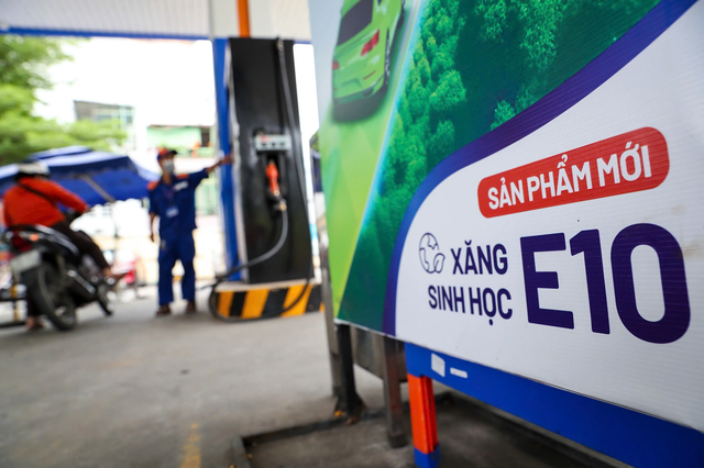 Đề xuất toàn bộ ô tô, xe máy sử dụng xăng E10 từ 1/1/2026- Ảnh 1.