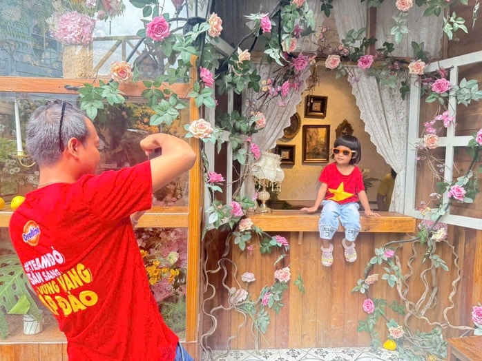 Quán cà phê "giấu mình" giữa Cần Thơ khiến ai bước vào cũng ngỡ lạc đến Đà Lạt - Ảnh 6.