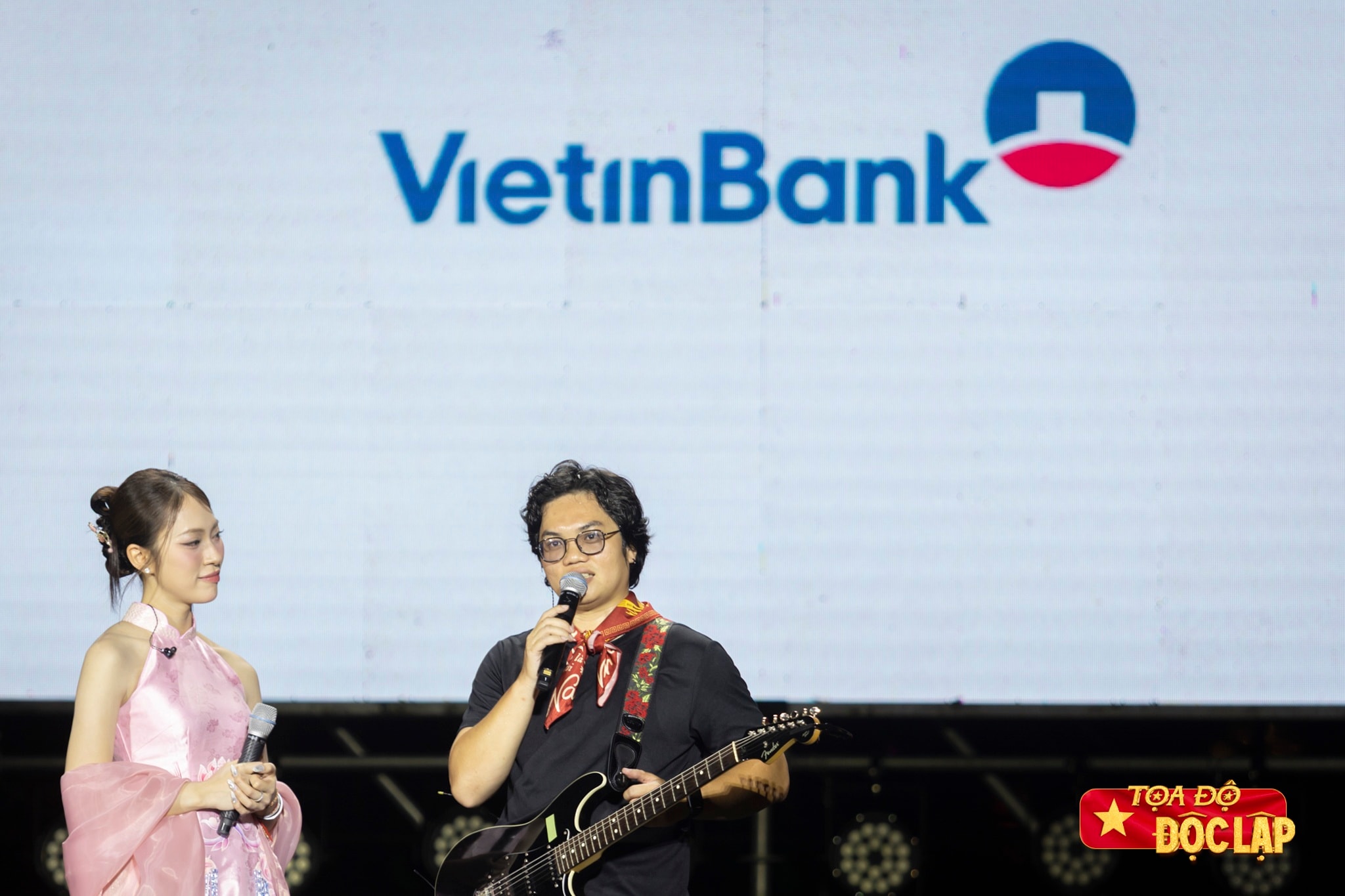 Le hoi Doc Lap anh 11
