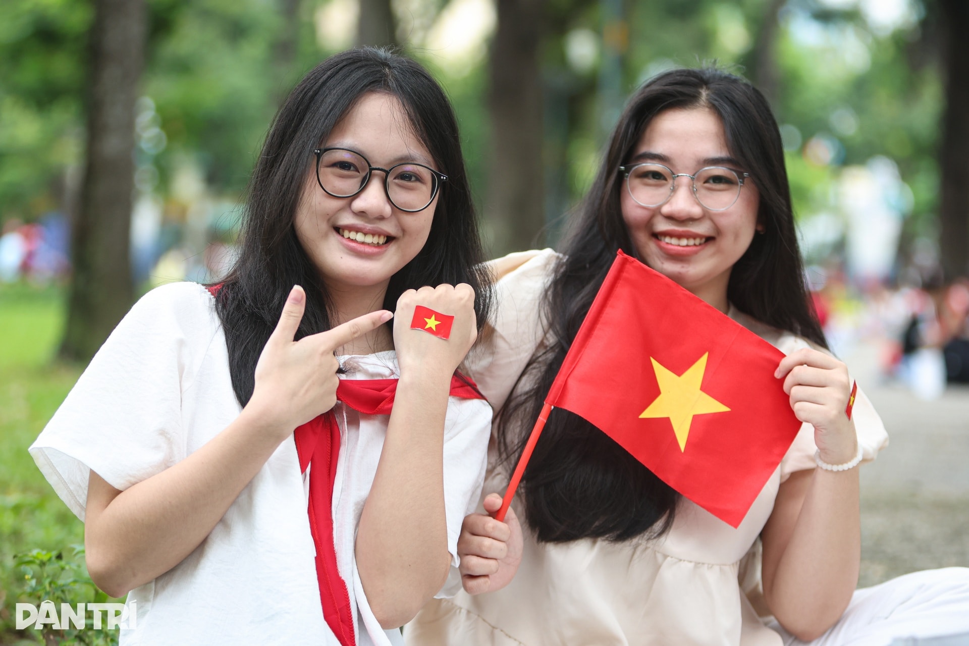 Giới trẻ TPHCM rủ nhau vào phường Sài Gòn cà phê bệt ngày Quốc khánh - 1 Giới trẻ TPHCM rủ nhau vào phường Sài Gòn cà phê bệt ngày Quốc khánh - 1