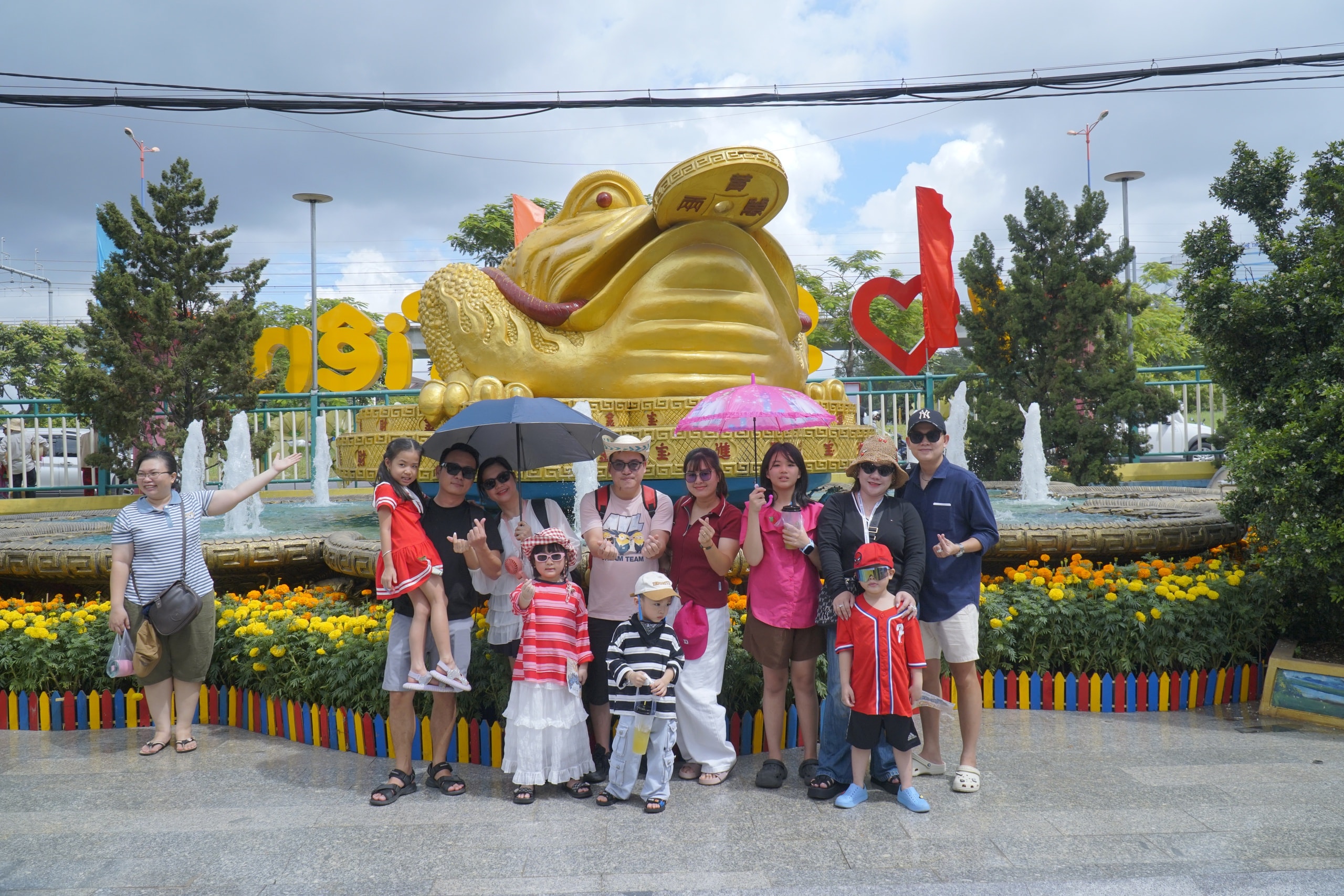 Lễ 2-9, nhiều điểm đến ở TP HCM nhộn nhịp khách du lịch- Ảnh 4. Lễ 2-9, nhiều điểm đến ở TP HCM nhộn nhịp khách du lịch- Ảnh 4.