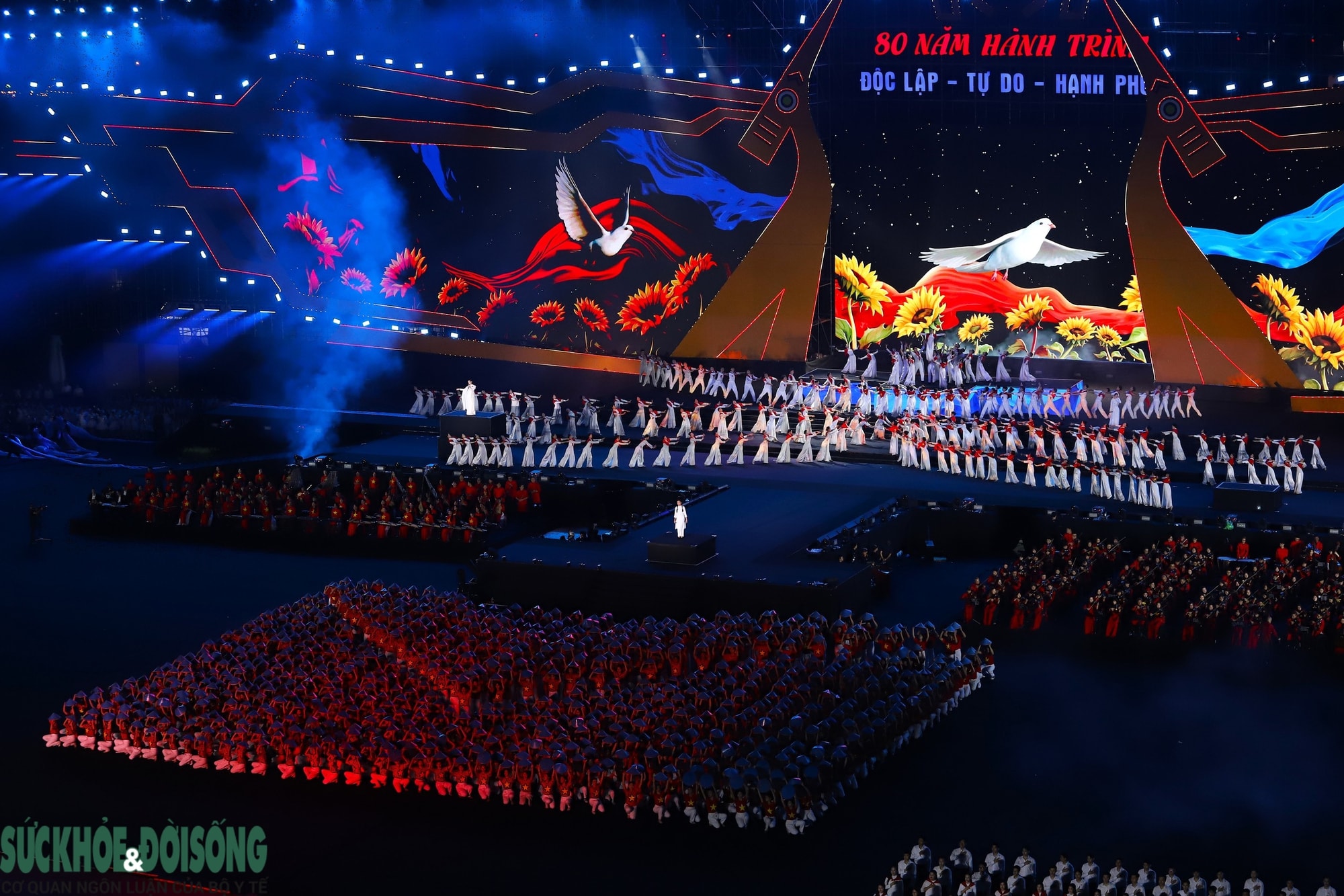 Concert Quốc gia đặc biệt '80 năm hành trình Độc lập - Tự do - Hạnh phúc': Bừng sáng khát vọng Việt Nam- Ảnh 2.