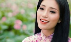 Huyền Trang ra mắt MV 'Quê ơi' kỷ niệm 10 năm đăng quang Quán quân Sao Mai