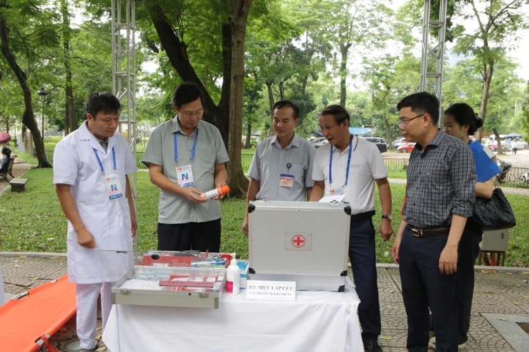 Hàng nghìn nhân viên y tế được huy động để đảm bảo công tác y tế trong ngày Đại lễ A80 (Ảnh: D.T).