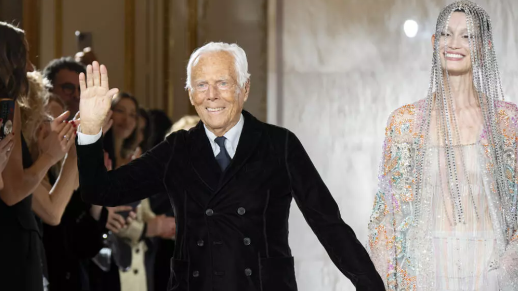 Nhà thiết kế Giorgio Armani qua đời ở tuổi 91.