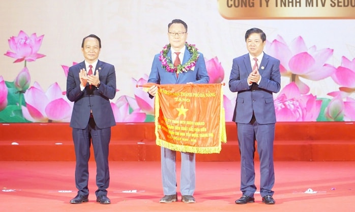 Chủ tịch Đà Nẵng: Thi đua yêu nước là động lực xây dựng thành phố hiện đại, giàu bản sắc- Ảnh 1.