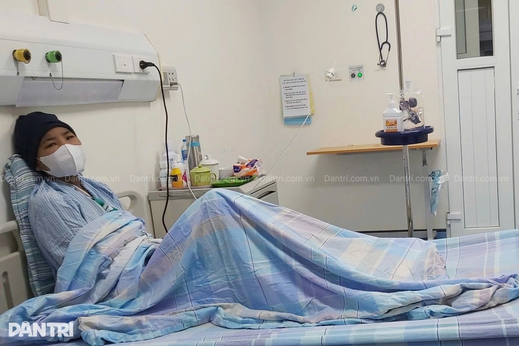 Cô gái trẻ cần gấp 1 tỷ đồng ghép tủy cứu mạng, bác sĩ kêu gọi sự giúp đỡ - 4 Cô gái trẻ cần gấp 1 tỷ đồng ghép tủy cứu mạng, bác sĩ kêu gọi sự giúp đỡ - 4