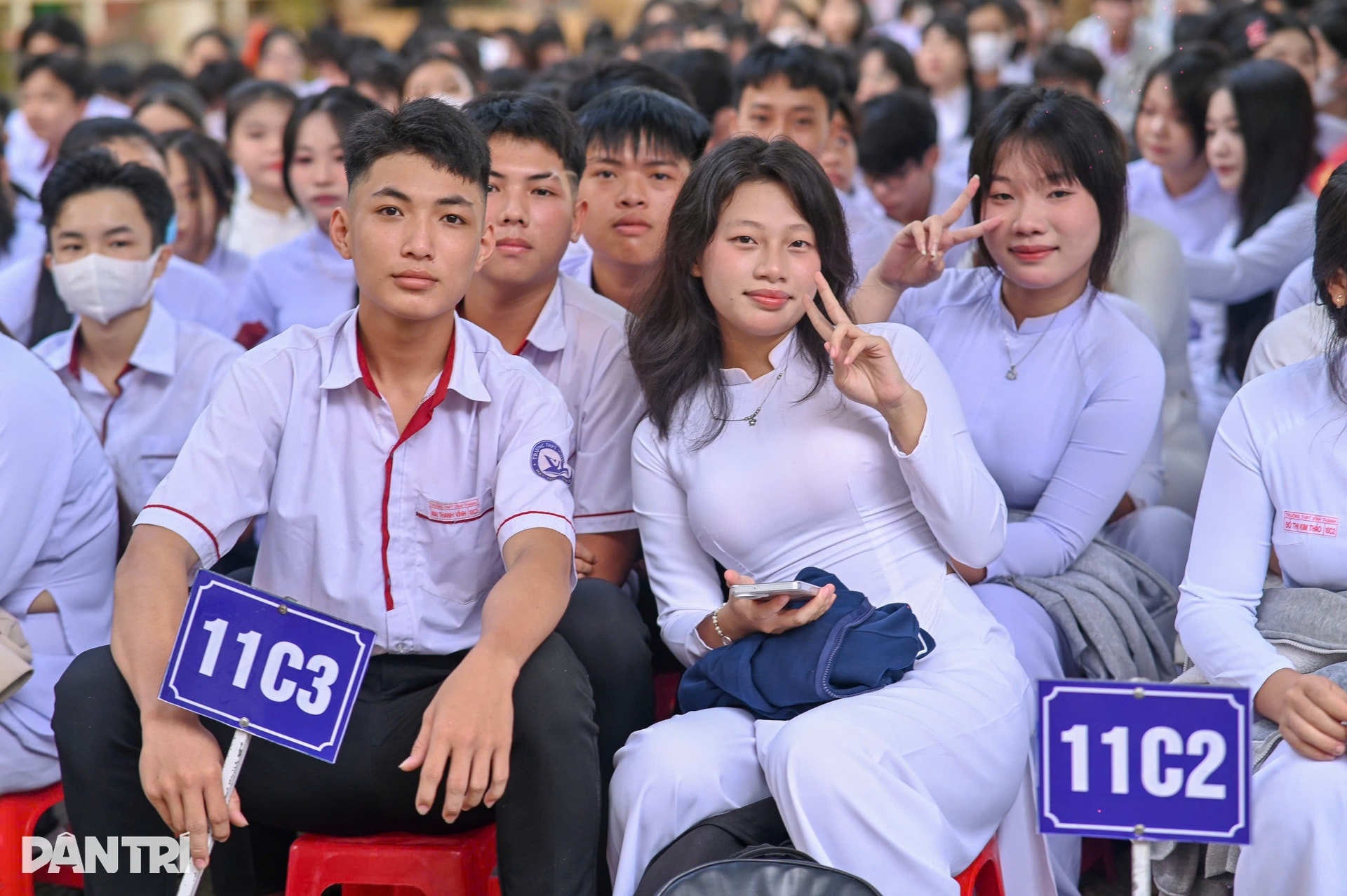 Trao 500 thẻ Bảo hiểm y tế đến học sinh khó khăn tại Cần Thơ - 3 Trao 500 thẻ Bảo hiểm y tế đến học sinh khó khăn tại Cần Thơ - 3