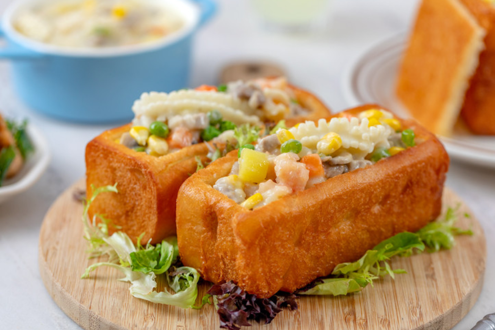 Loại bánh có tên rùng rợn, hút khách nhờ sử dụng nguyên liệu để qua đêm - 3 Loại bánh có tên rùng rợn, hút khách nhờ sử dụng nguyên liệu để qua đêm - 3