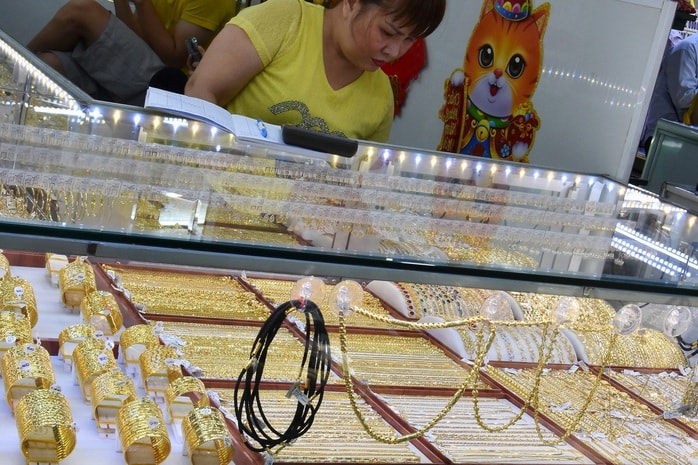 Giá vàng hôm nay 6-9: Tăng tốc lên đỉnh cao mới- Ảnh 1.