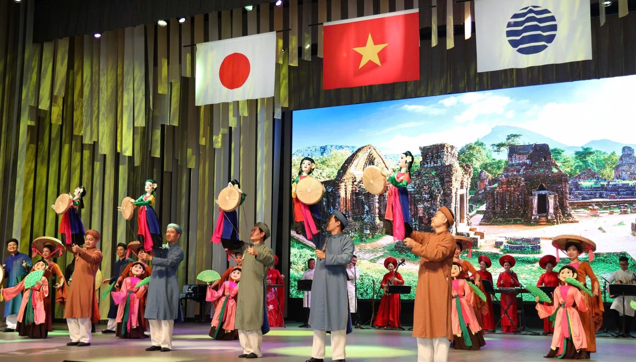 Khai mạc Ngày Quốc gia Việt Nam tại World EXPO Osaka 2025 - 4