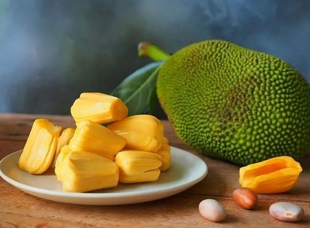 3 tài xế xe buýt "dính" nồng độ cồn vượt ngưỡng vì loại quả vạn người mê- Ảnh 2.