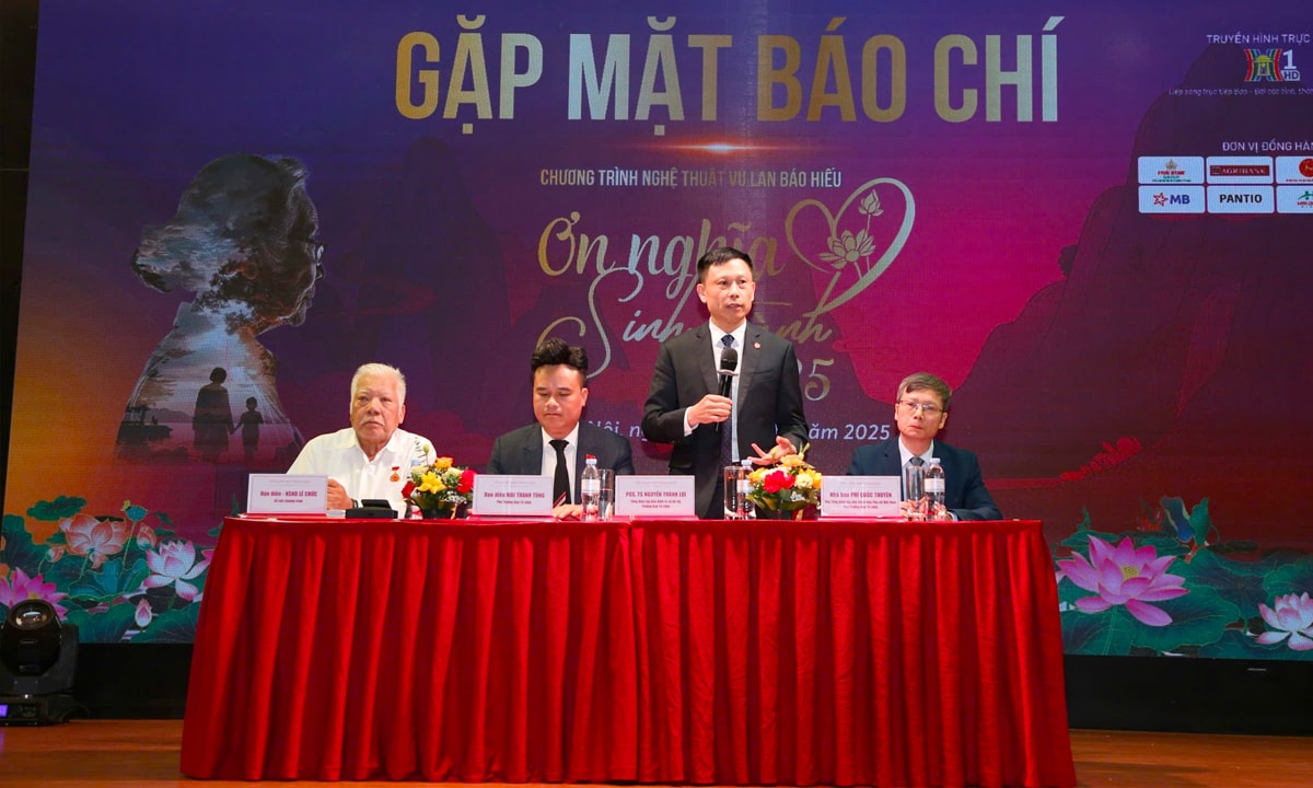 Ban tổ chức tổ chức gặp mặt để thông tin đến báo chí về nội dung chương trình
