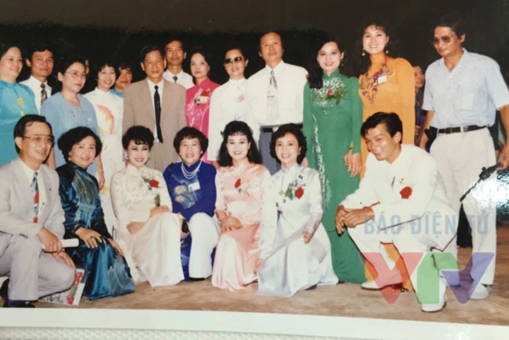 Những phát thanh viên, BTV gắn bó với bản tin Thời sự 19h từ năm 1970 - 1995 (Ảnh: VTV).